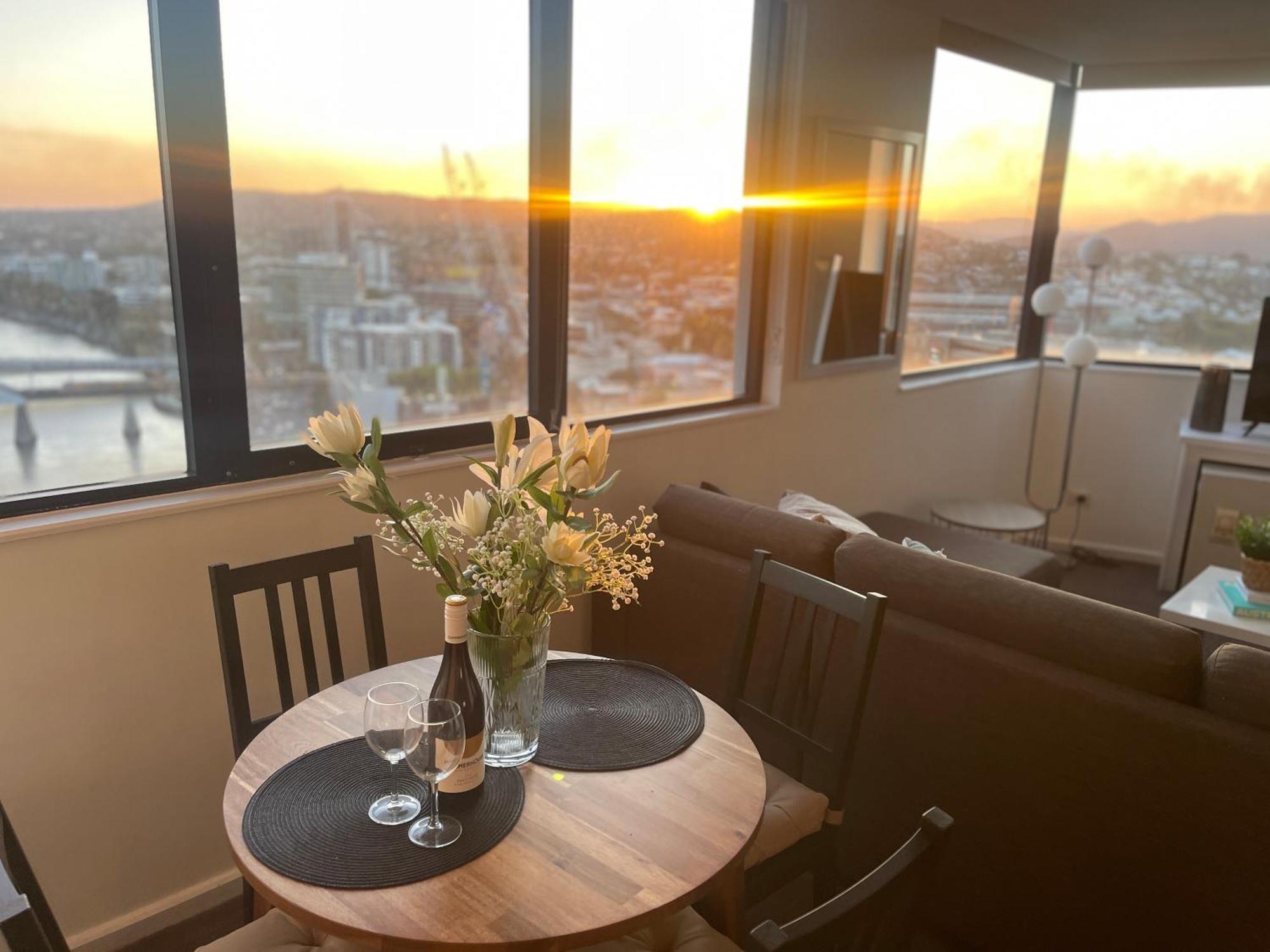 Riverview One-bedroom Cbd Apartment Brisbane