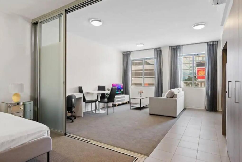 Apartment Capitol Private - Great Value! Brisbane