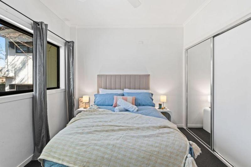 Beautiful Norman Park Apartment Brisbane