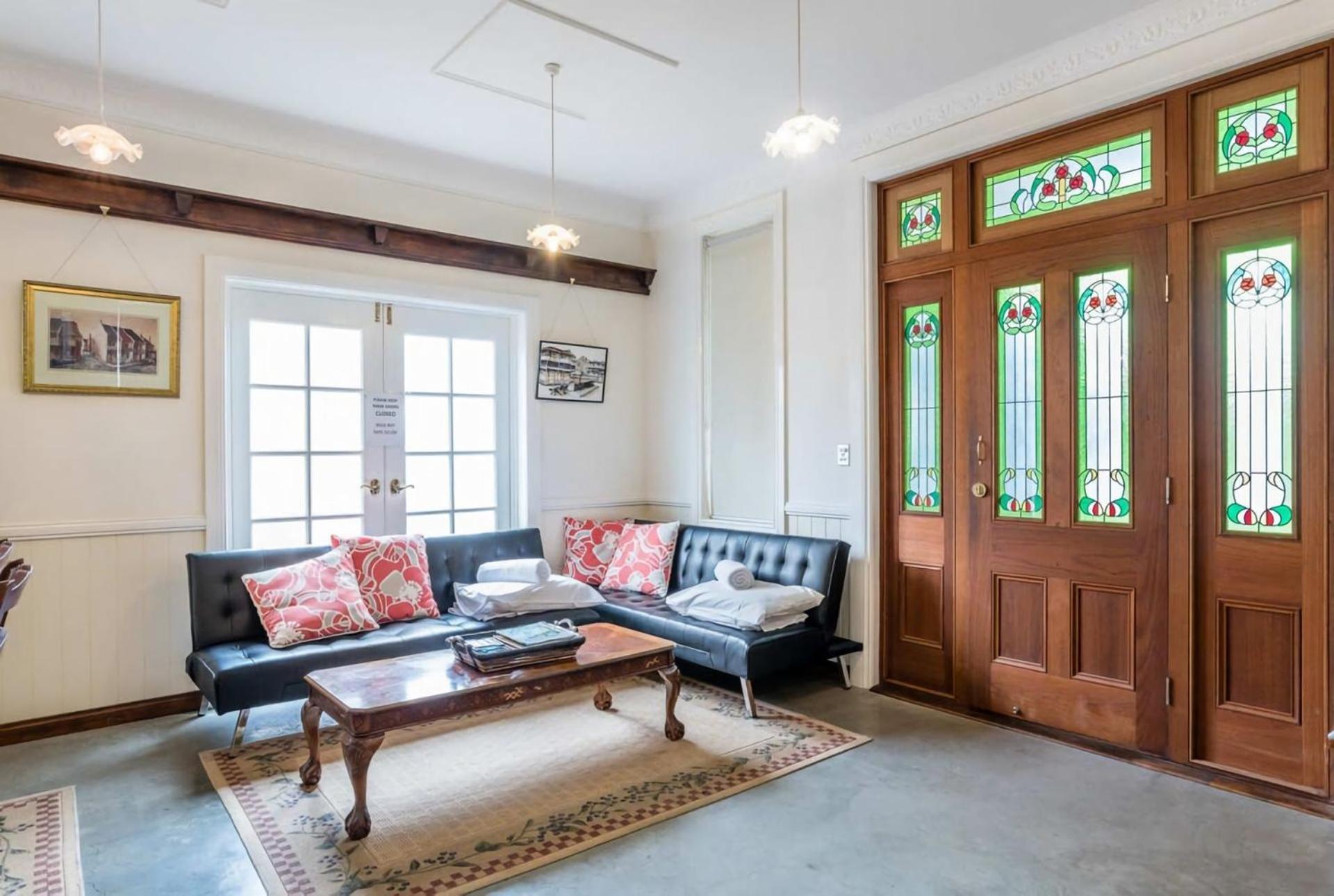 Apartment In Ashgrove W Bedroom Loft