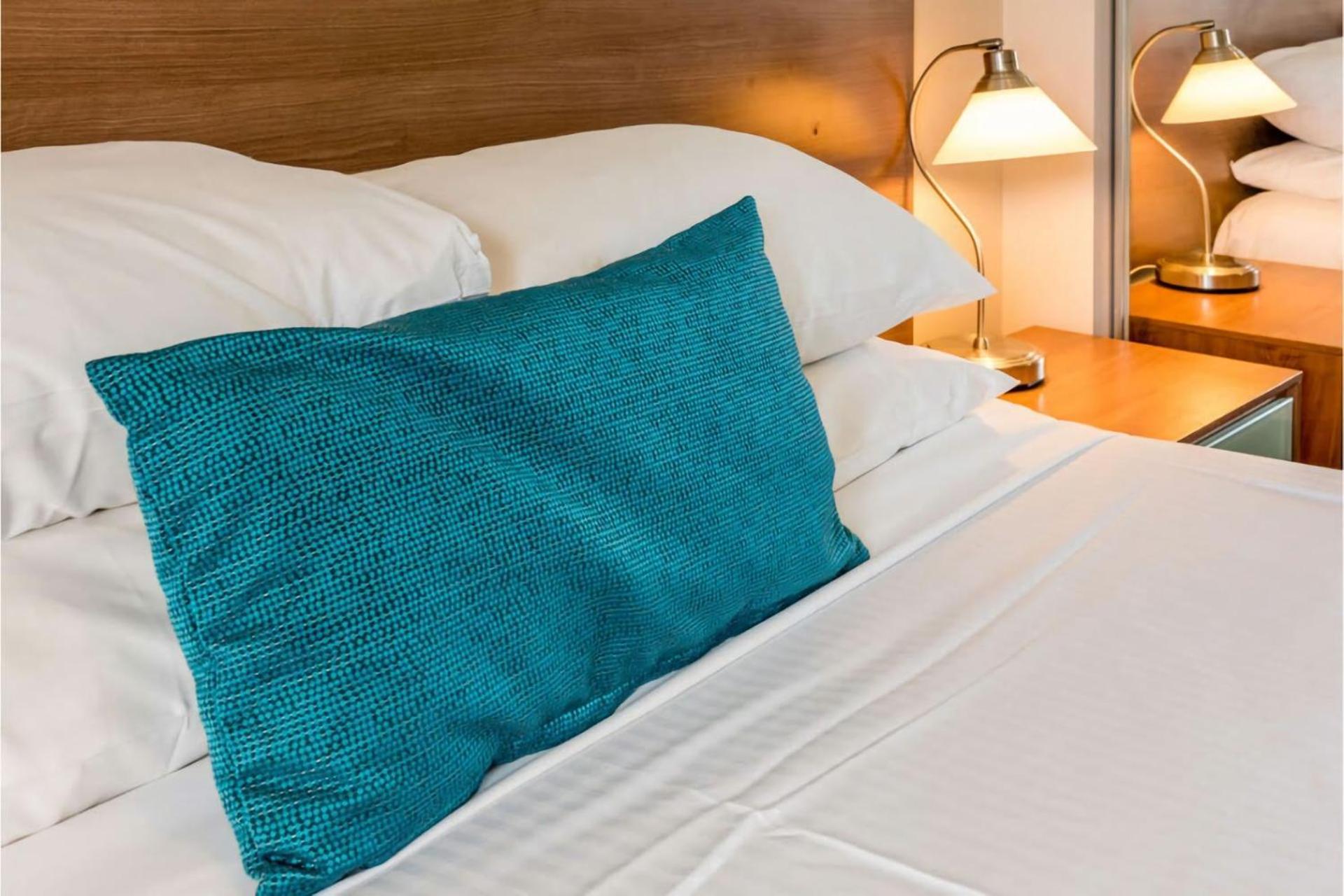 Apartment Chic Escape Fortitude Valley Rooftop Amenities