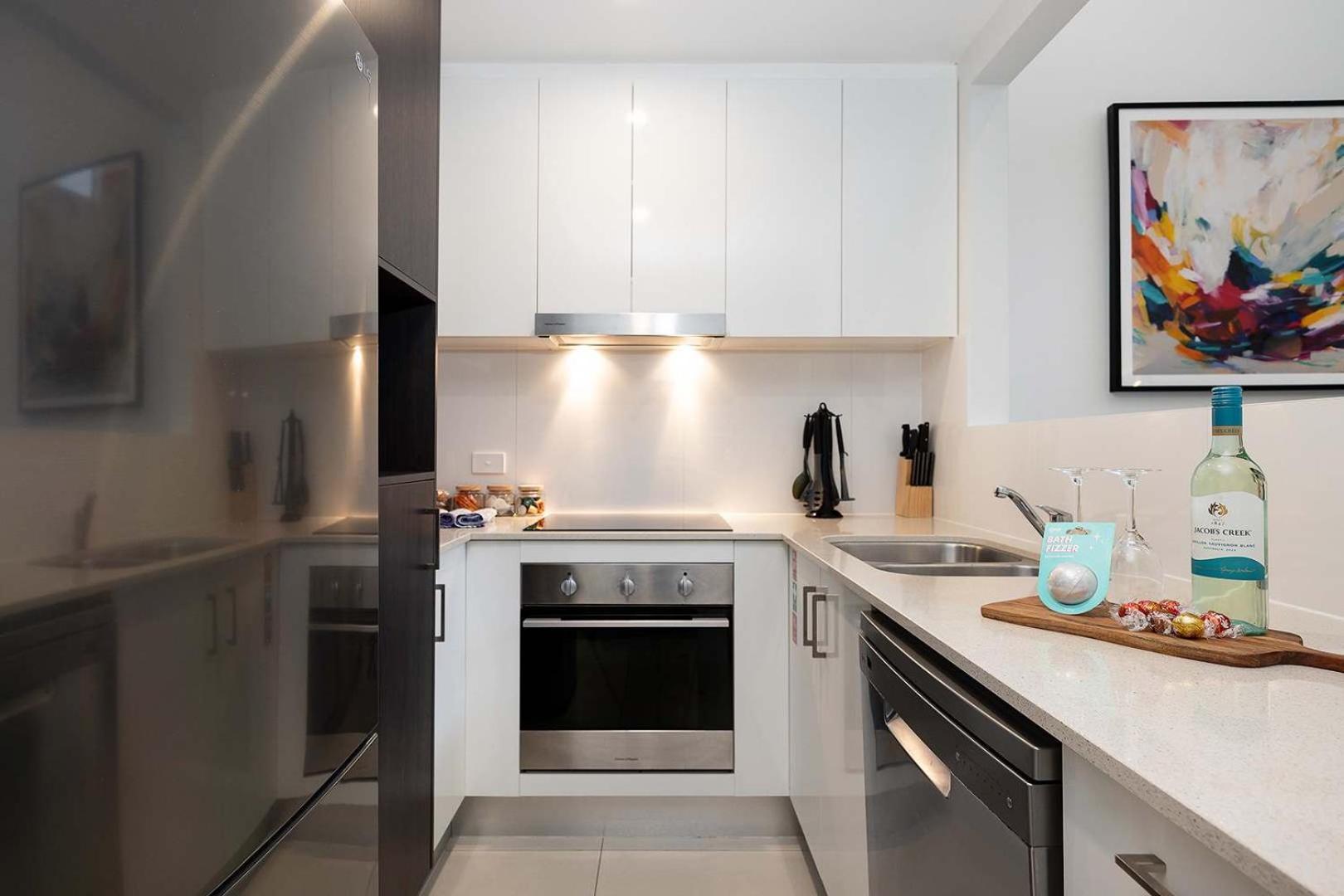 Huge Family Townhouse 3 Bathrooms 5km To Holiday home Brisbane