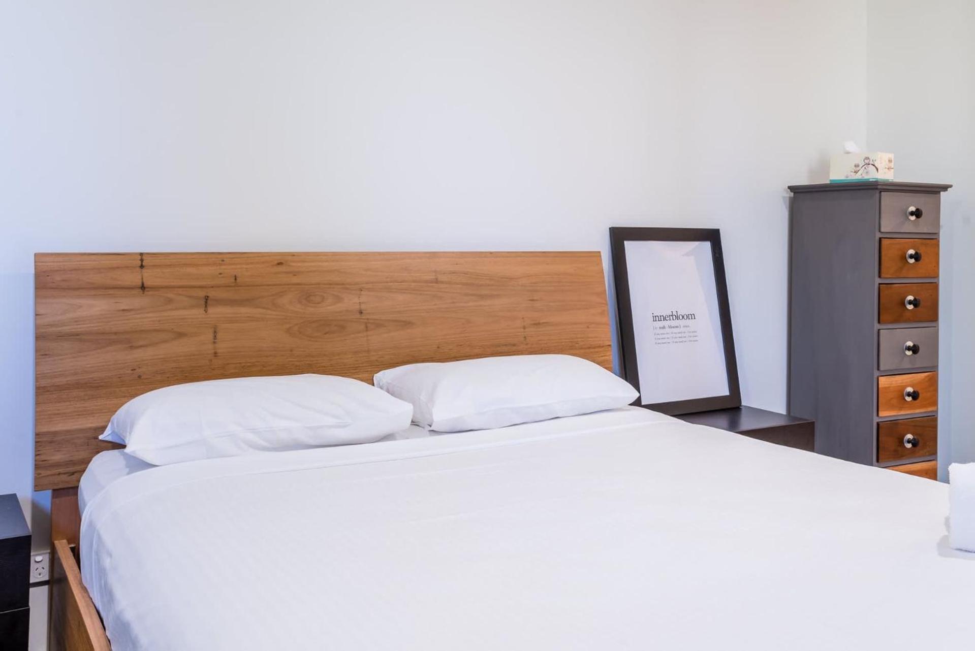 Apartment Stones Corner Vista