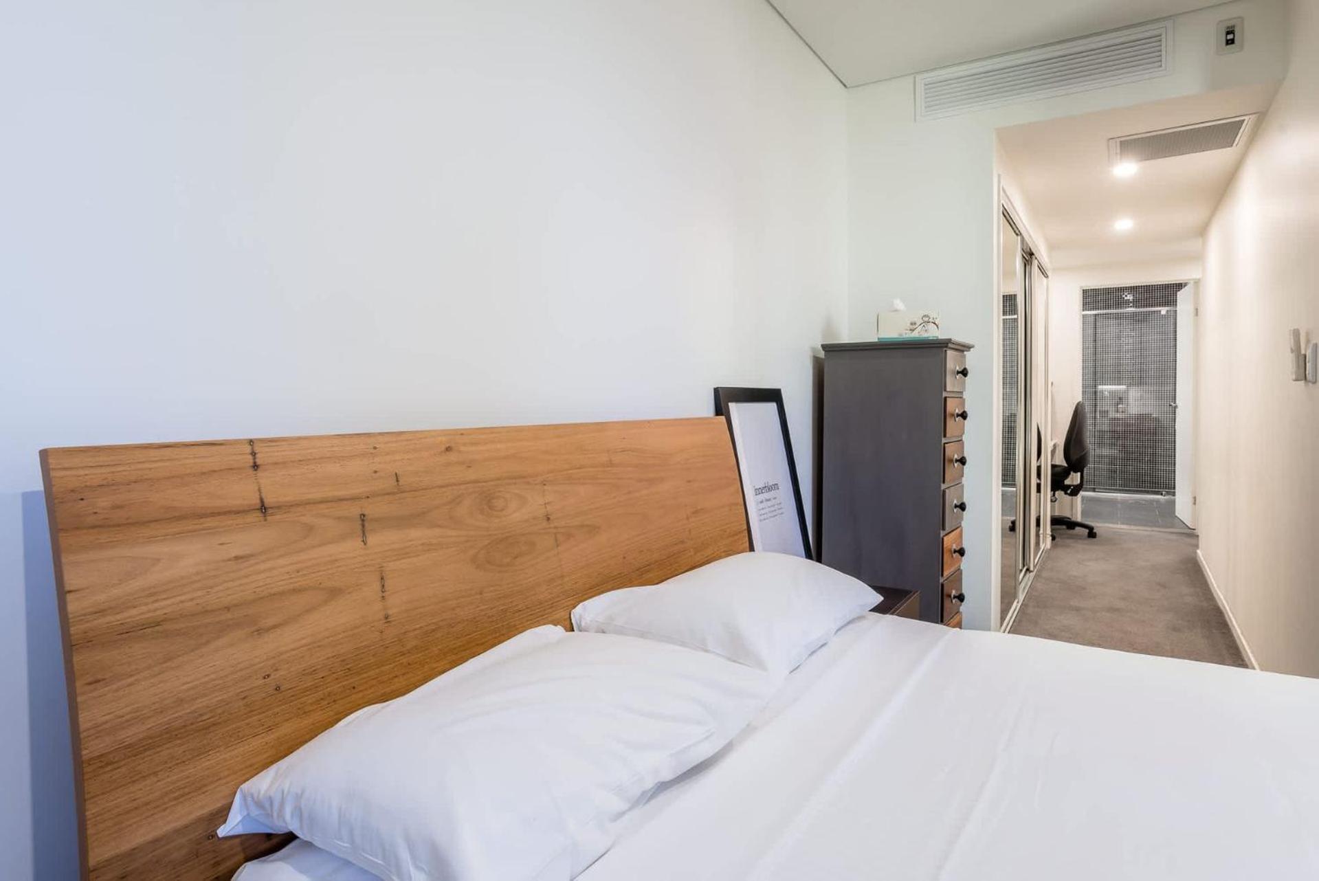 Stones Corner Vista * Brisbane