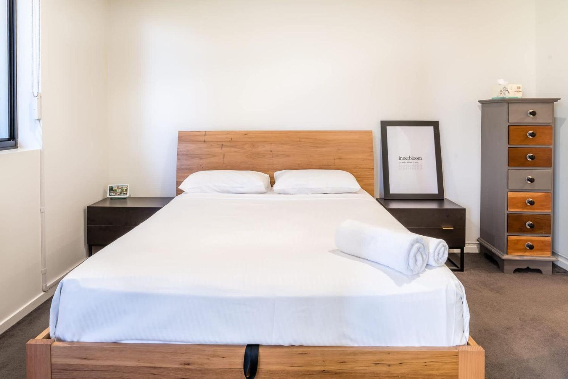 Apartment Stones Corner Vista *