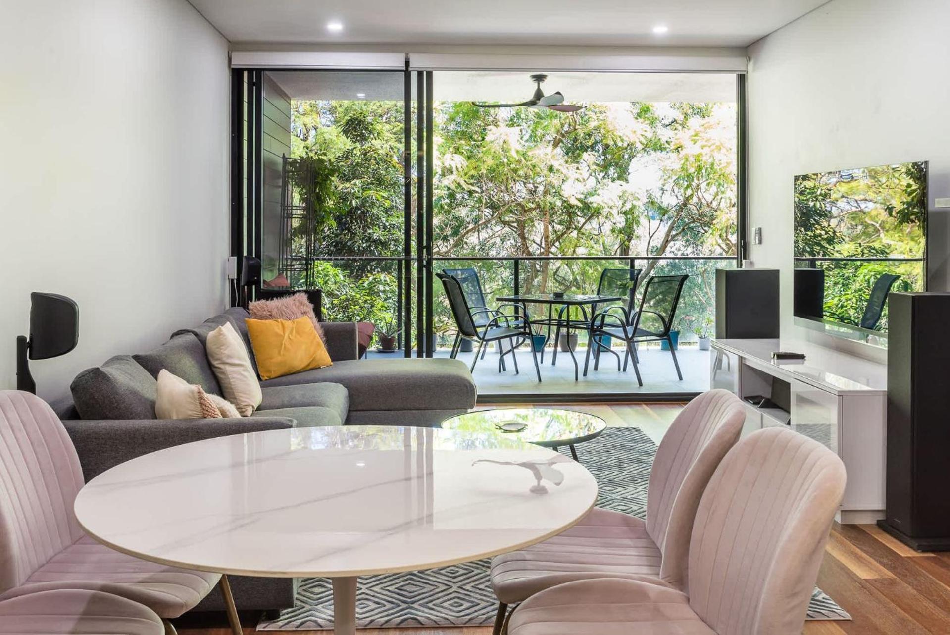 Apartment Stones Corner Vista Brisbane