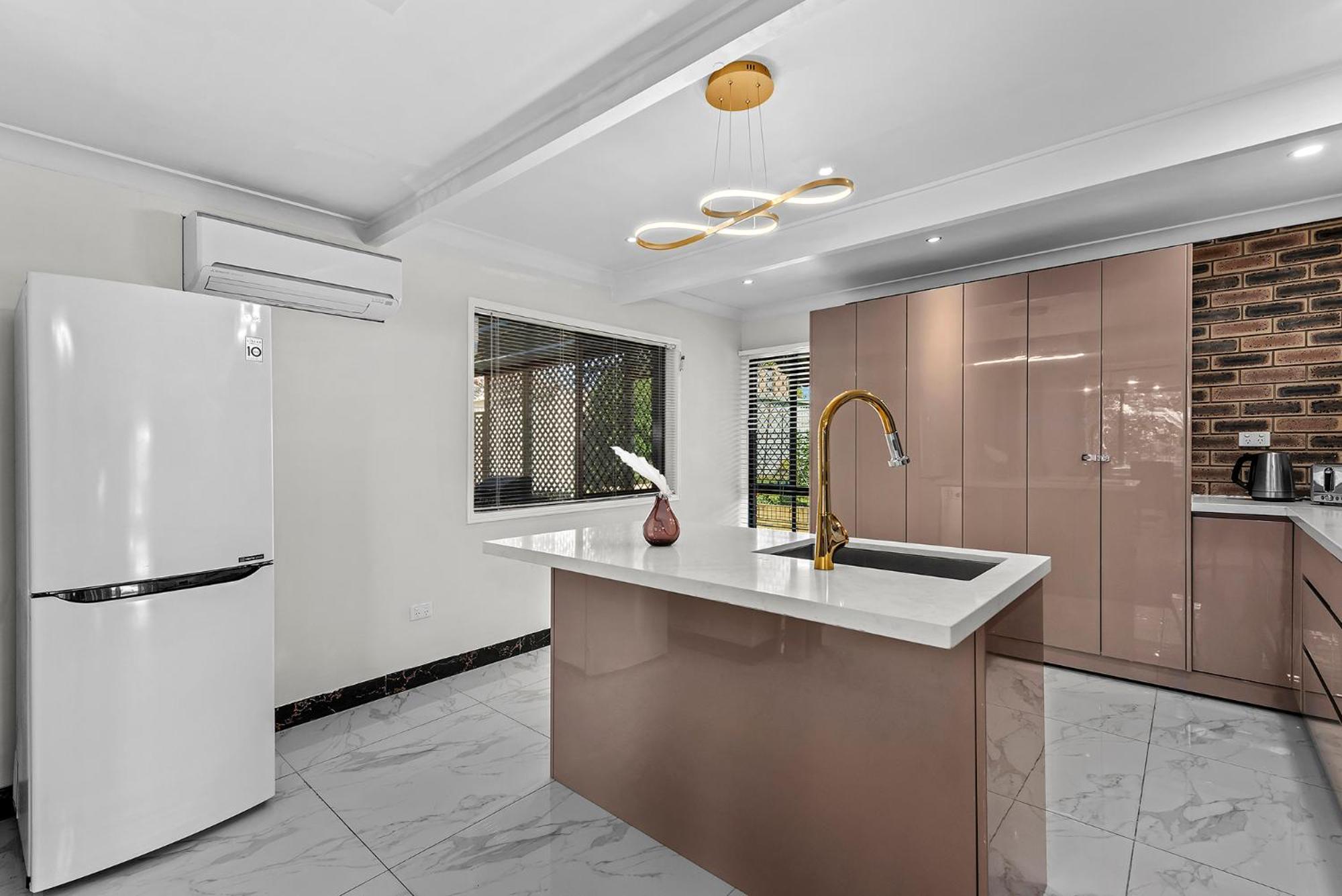 Holiday home Luxury Living 2b2b In Southern Parking Brisbane