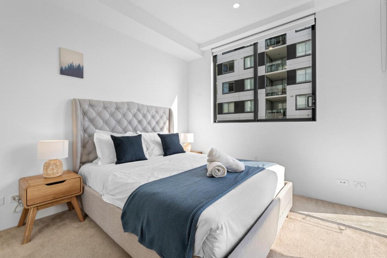 The Halo - New Lux South 2br With Parking & Pool