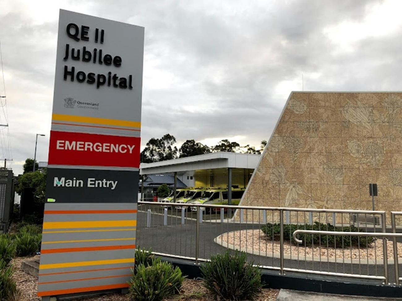 Independent With Onsuite And Small Kitchen Guest house