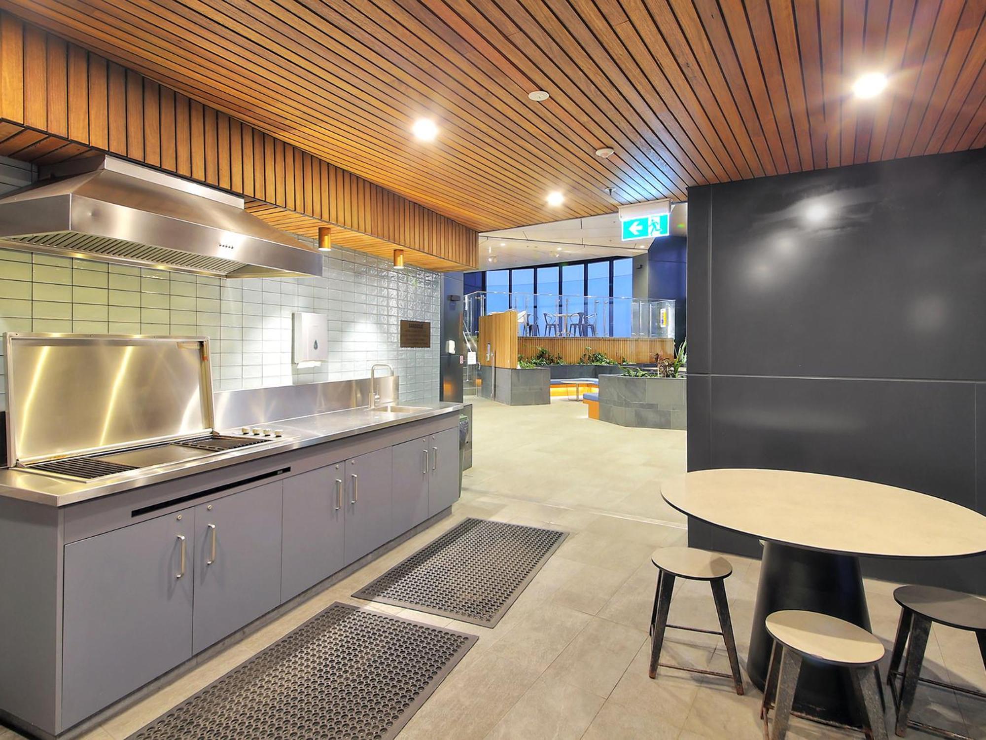 The Gatsby Escape Skytower Luxury Living At Level 71 *