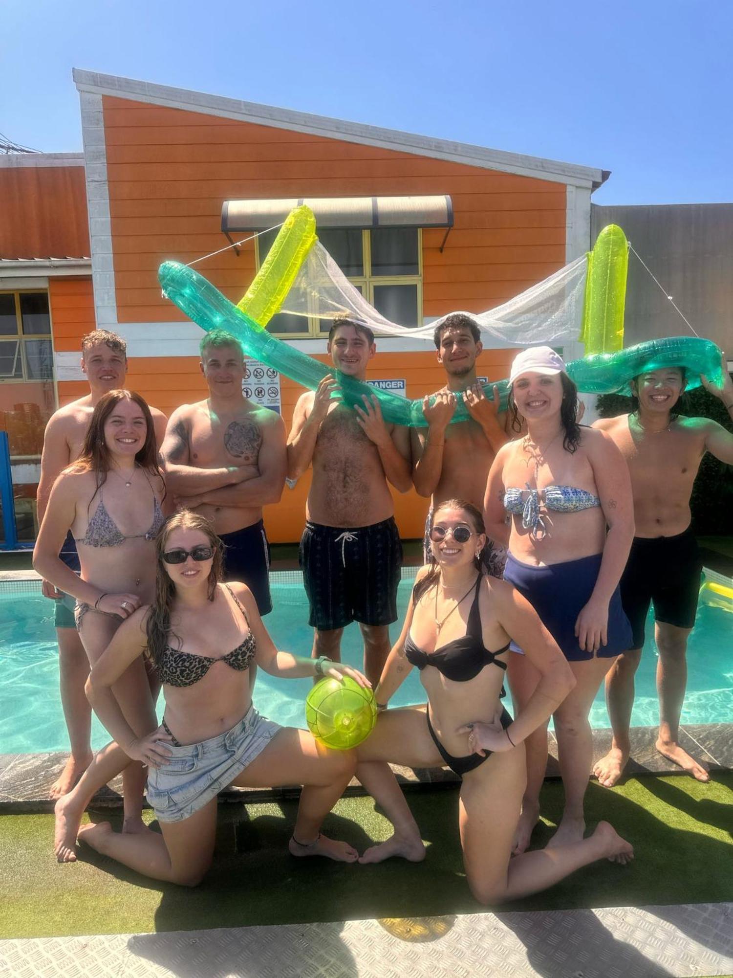 Hostel Backpackers Hq *