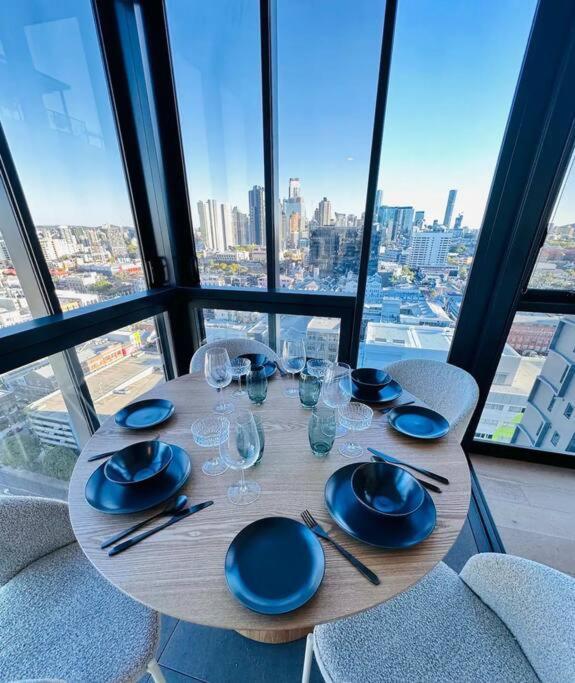 Apartment Utopia Oasis Exquisite Urban Retreat *