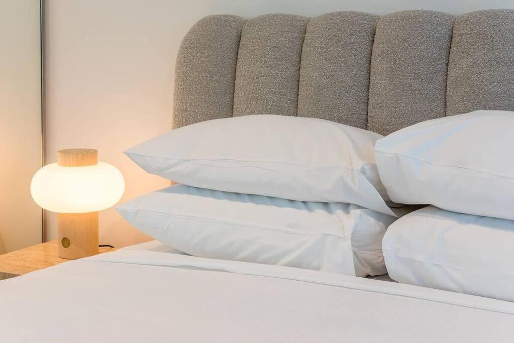 Utopia Oasis Exquisite Urban Retreat Apartment Brisbane