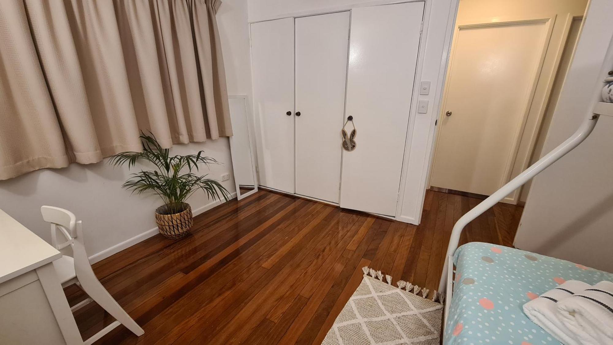 4br Big Family House With Huge Pool *