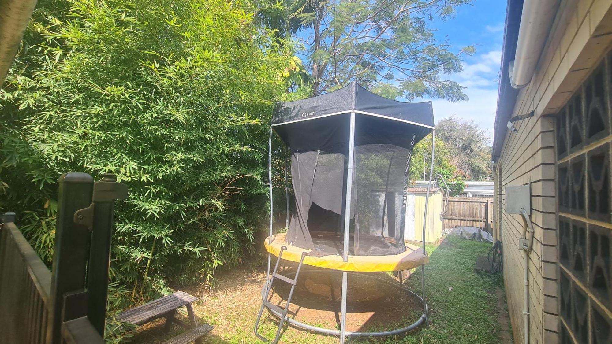 4br Big Family House With Huge Pool Brisbane