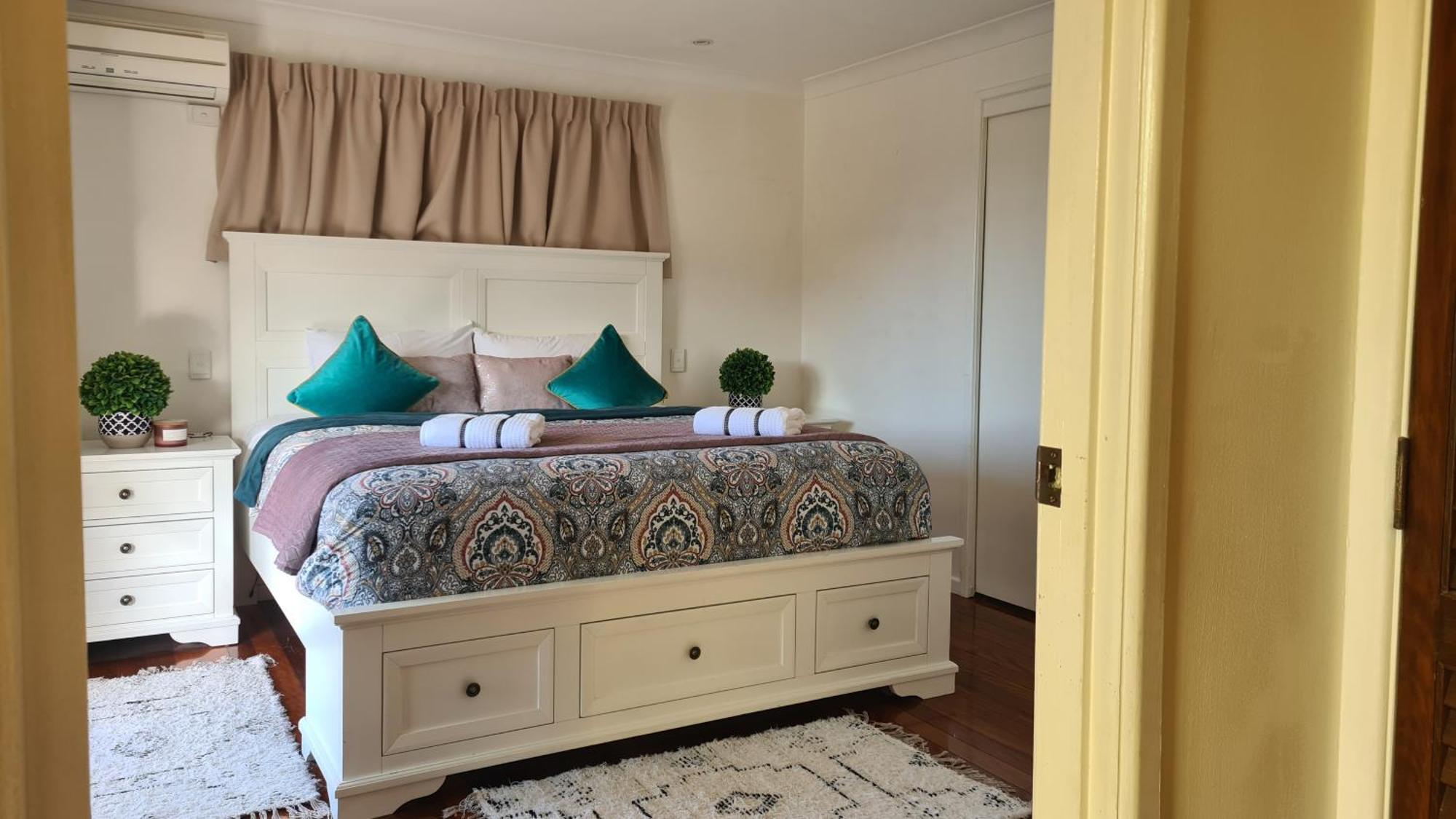 Holiday home 4br Big Family House With Huge Pool *