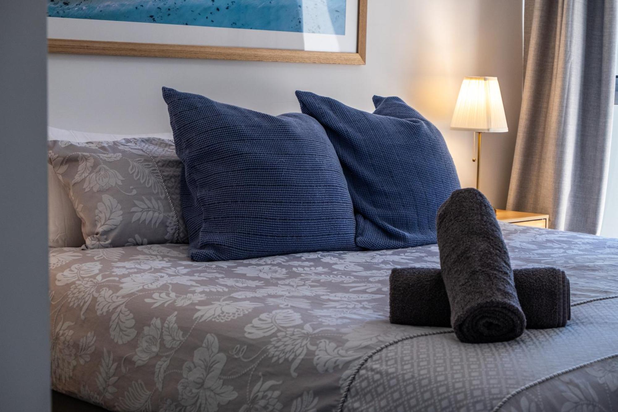 Luxury Riverfront * Brisbane