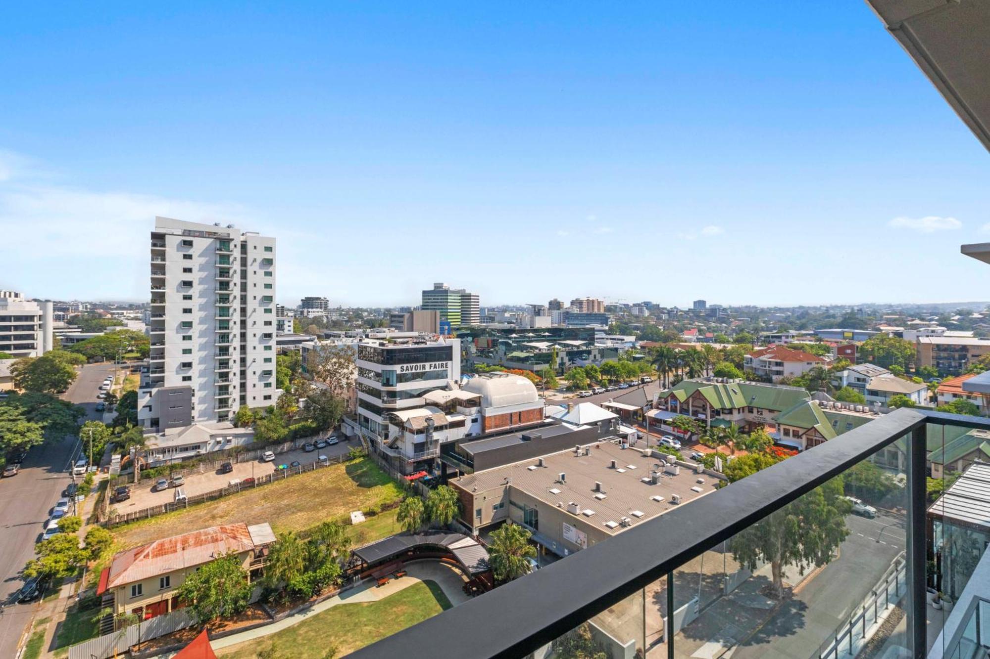2bedroom Exec Near Suncorp Free Carpark Apartment