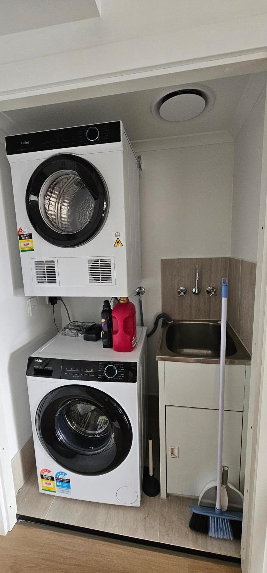 Lux 39th Floor 3br 2bath, River View, Pool, Gym, Wifi Apartment