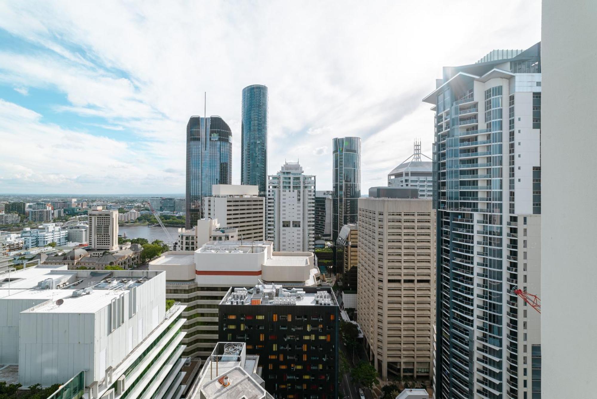 Lux 39th Floor 3br 2bath, River View, Pool, Gym, Wifi Brisbane