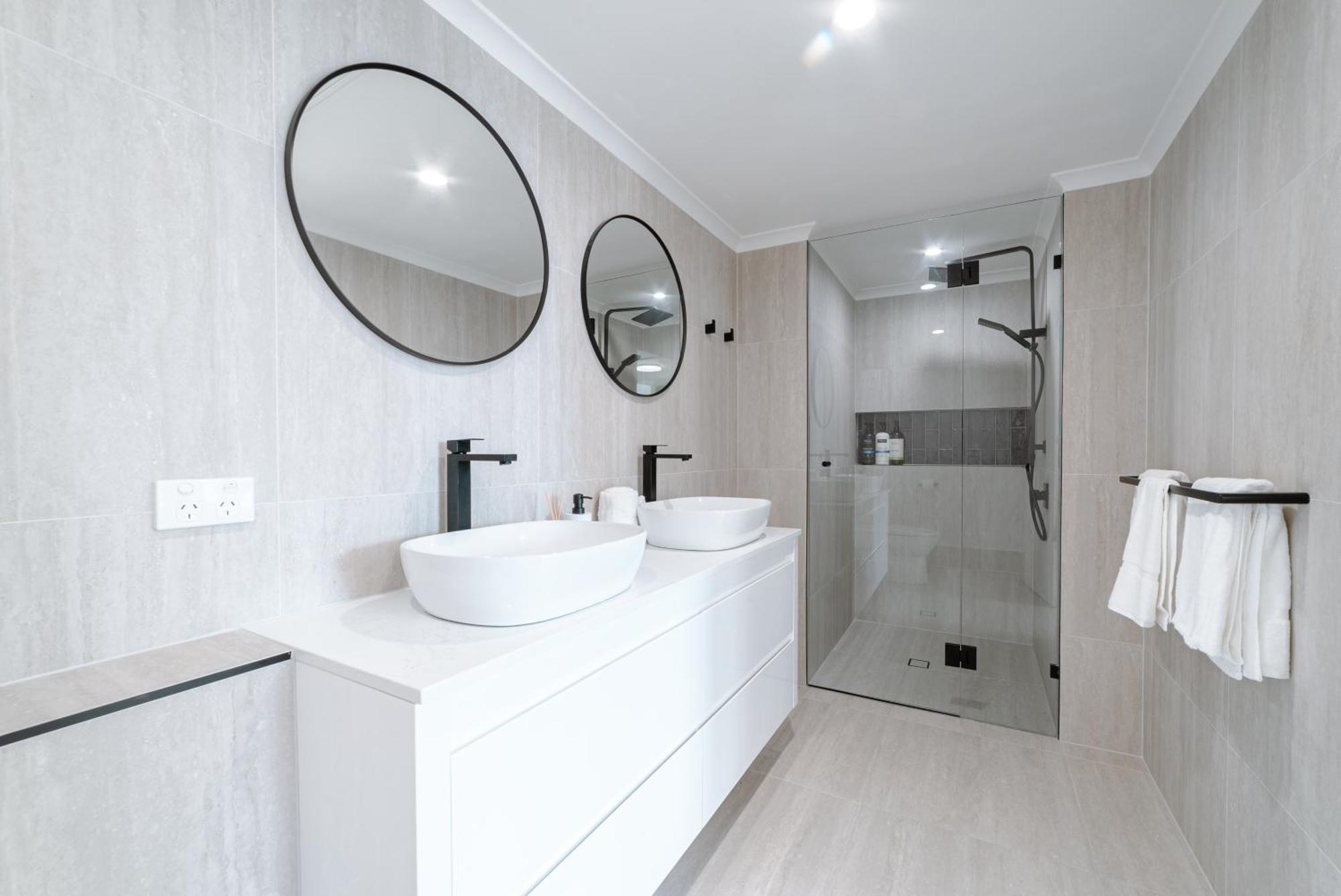 Apartment Lux 39th Floor 3br 2bath, River View, Pool, Gym, Wifi