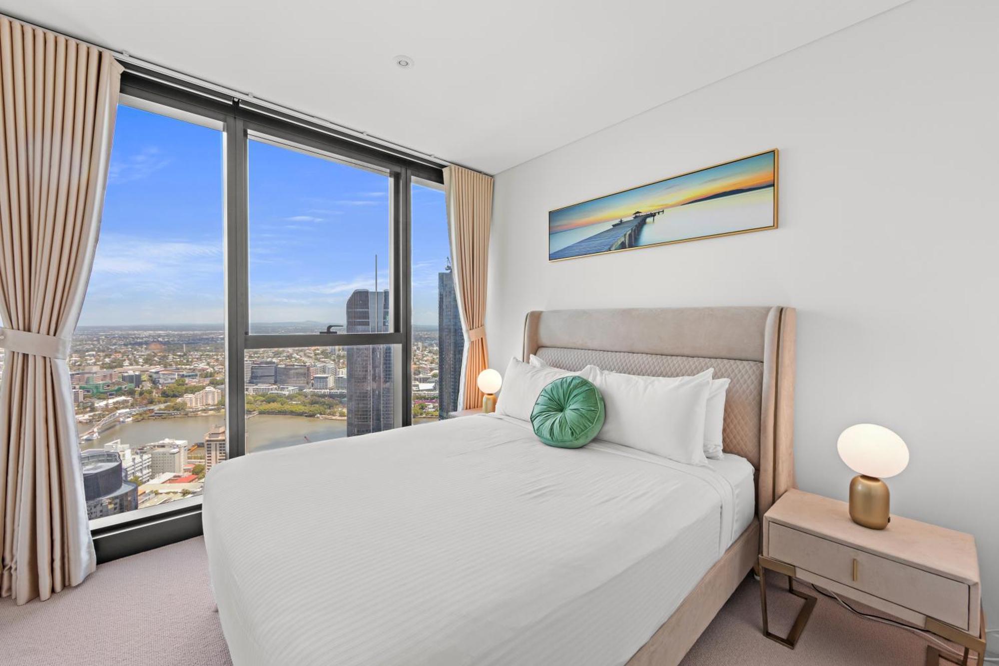 Skytower By Cllix Aparthotel 4*