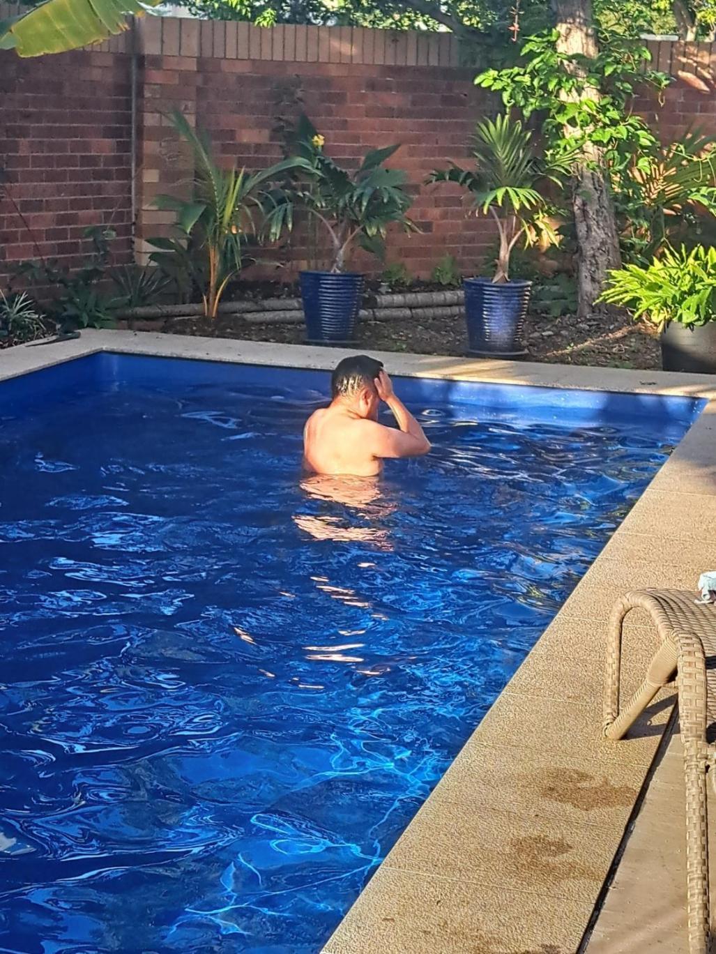 1960s Pool House - Hosted Bed & Breakfast Brisbane