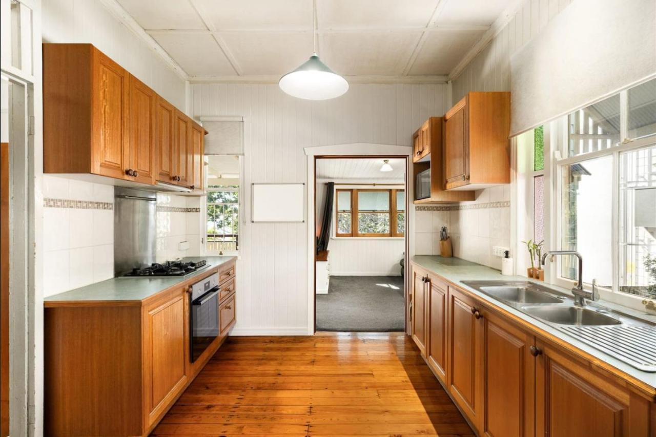Central Spacious, Cozy Bedroom 3 Holiday home *