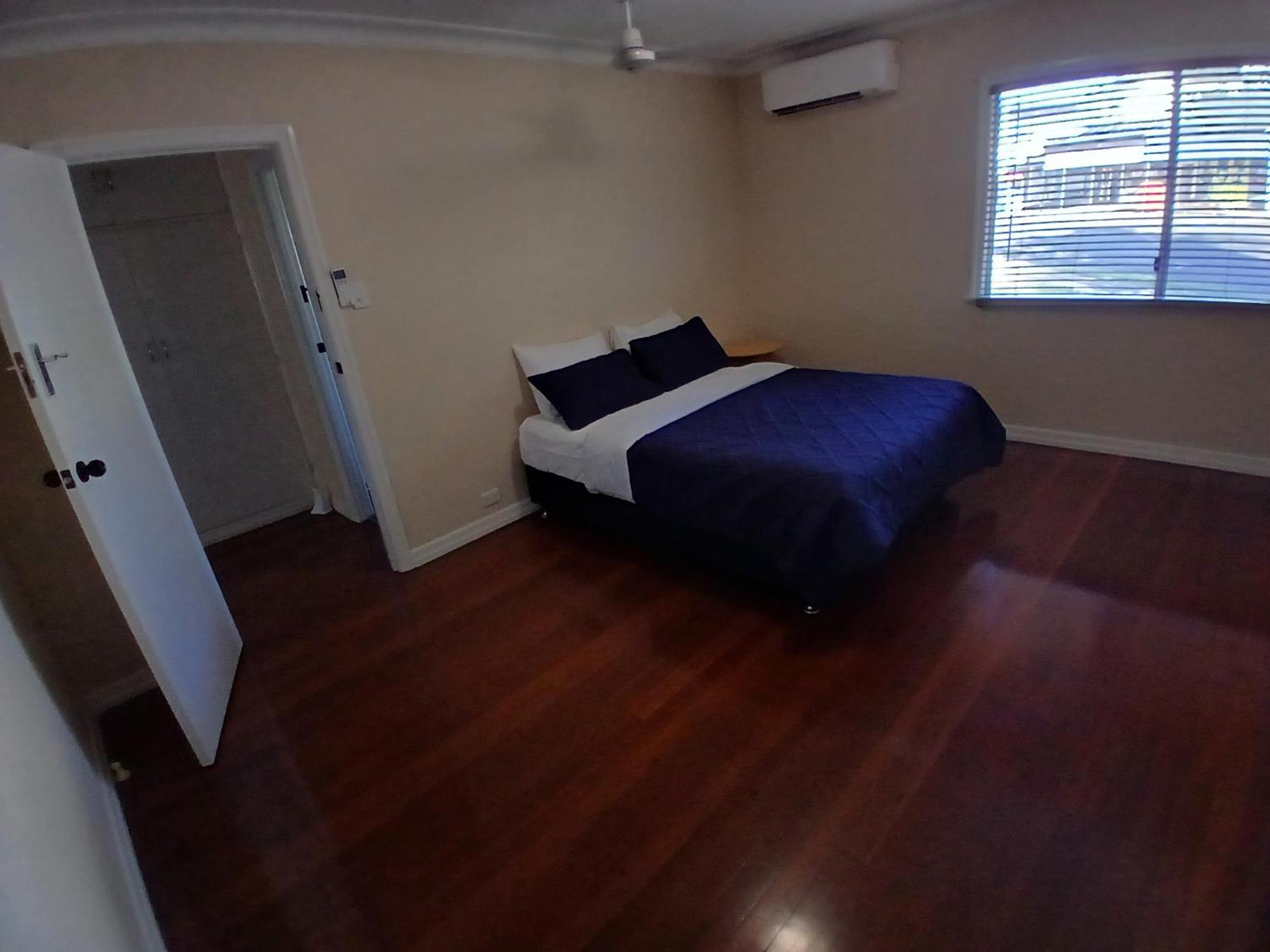 Unit 1 * Brisbane