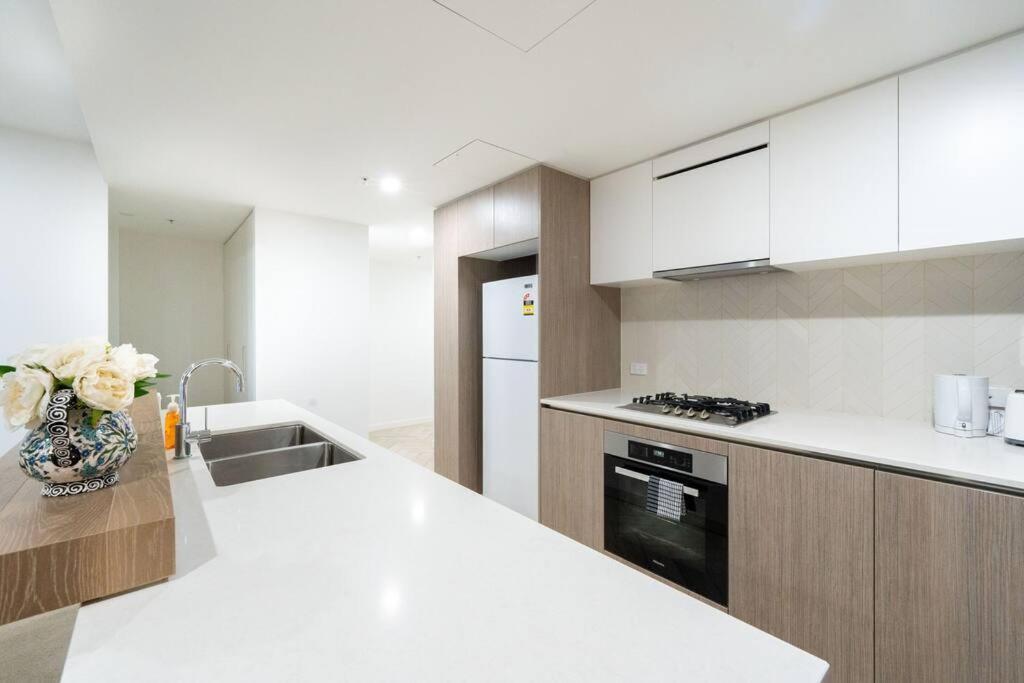 2br-2ba Resort-style Retreat In Hamilton M21 Apartment Brisbane