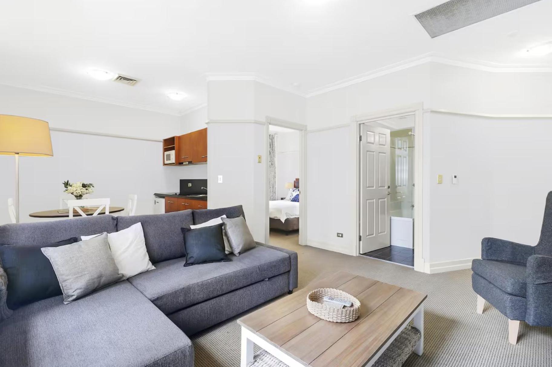Apartment Hotel-like 1bd1ba With Stunning Views In Cbd Brisbane