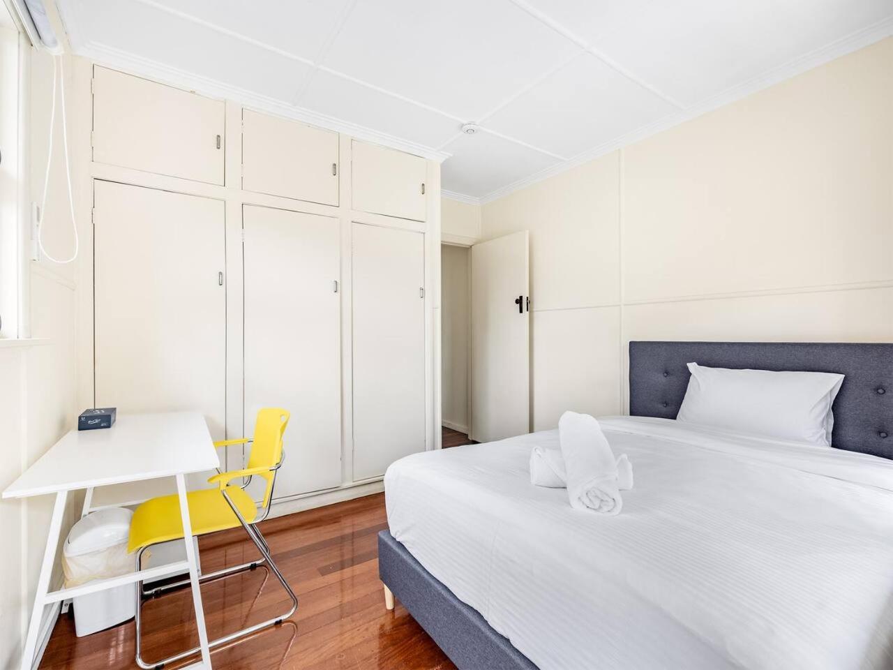 Walk To Uq Shops And Transit Great Value * Brisbane