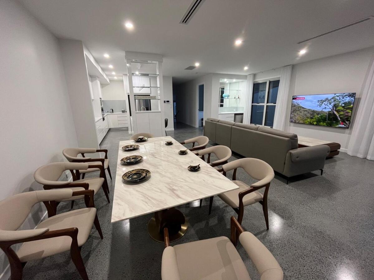 5 Star Luxury Manly Brisbane