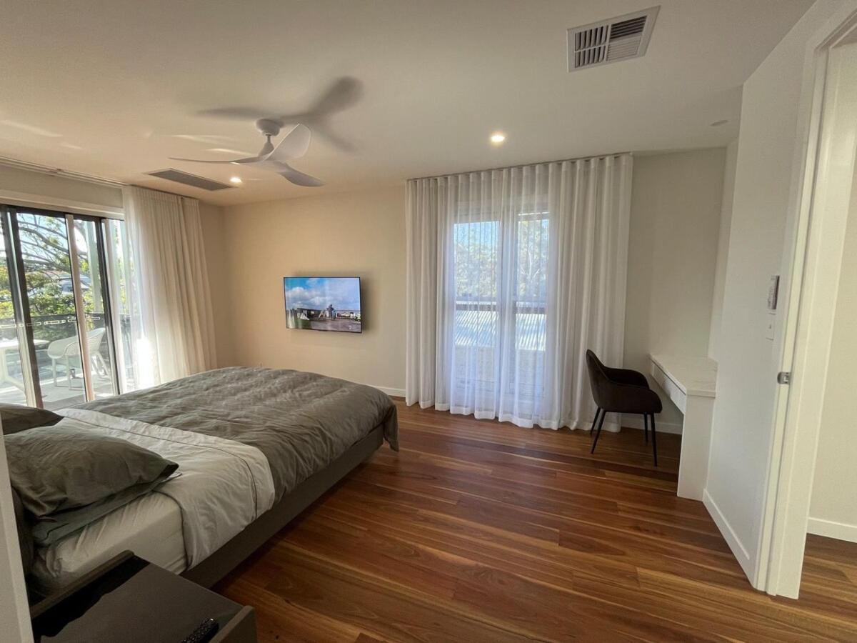 5 Star Luxury Manly Brisbane