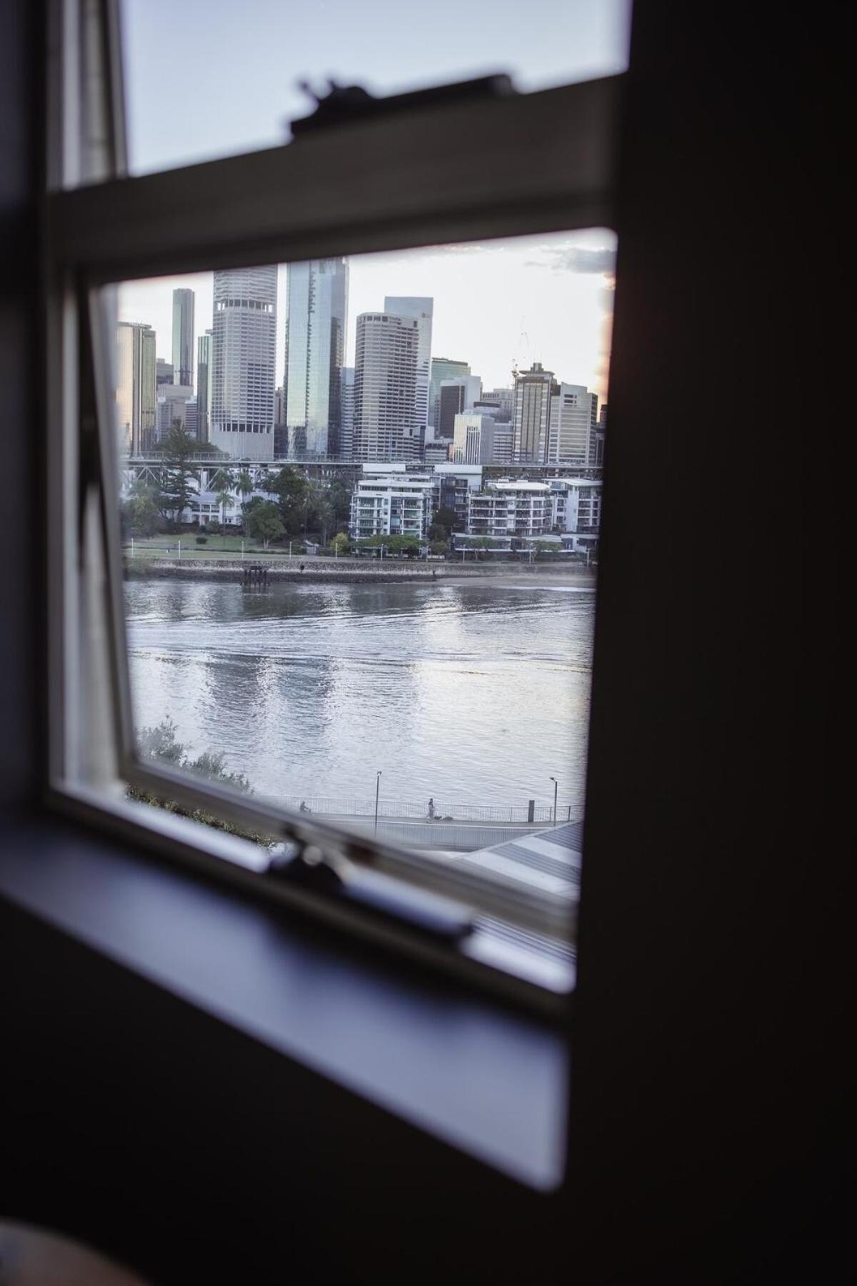 Riverside On Moray Apartment Brisbane