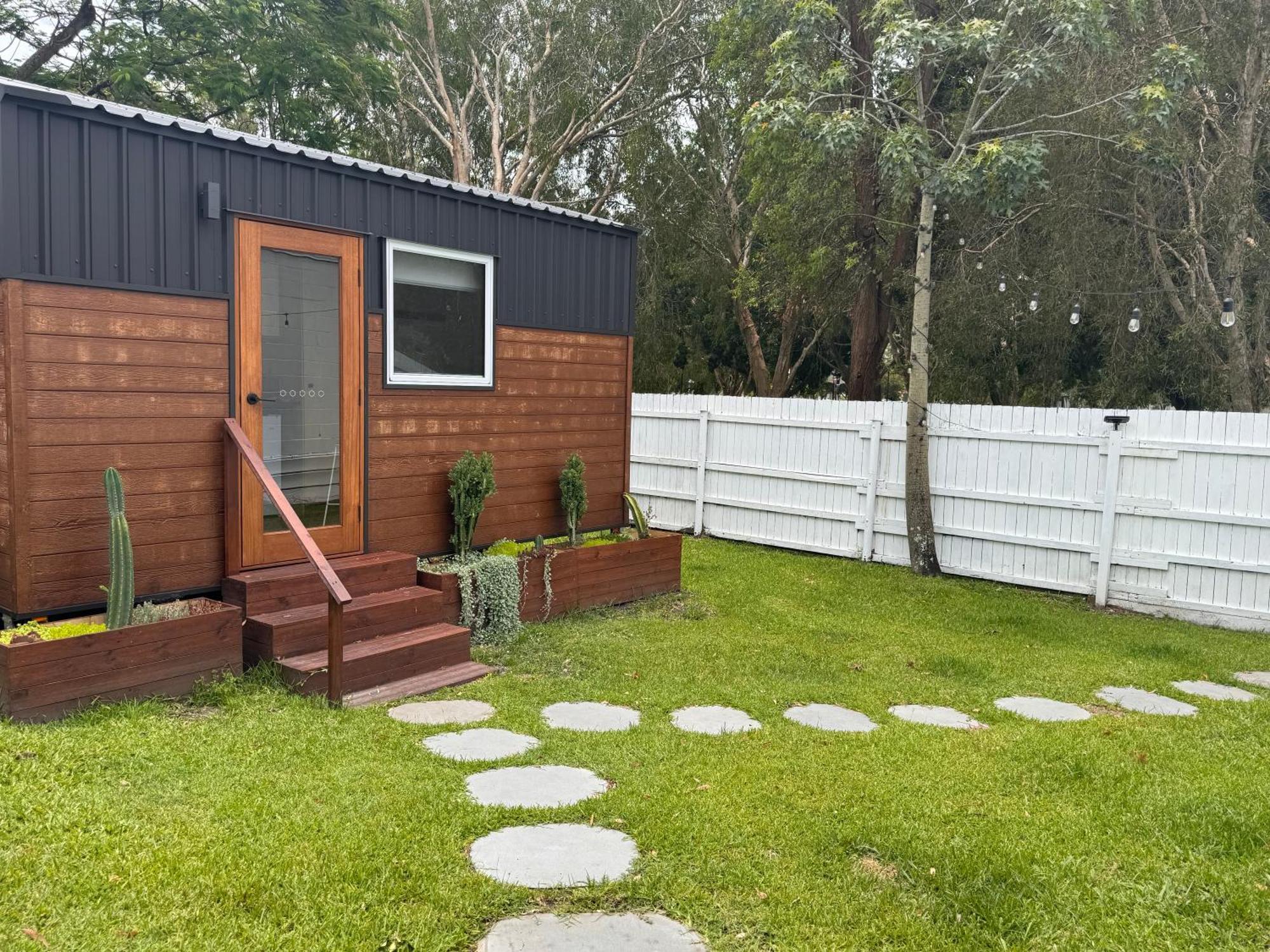 The Hawthorne Apartment *