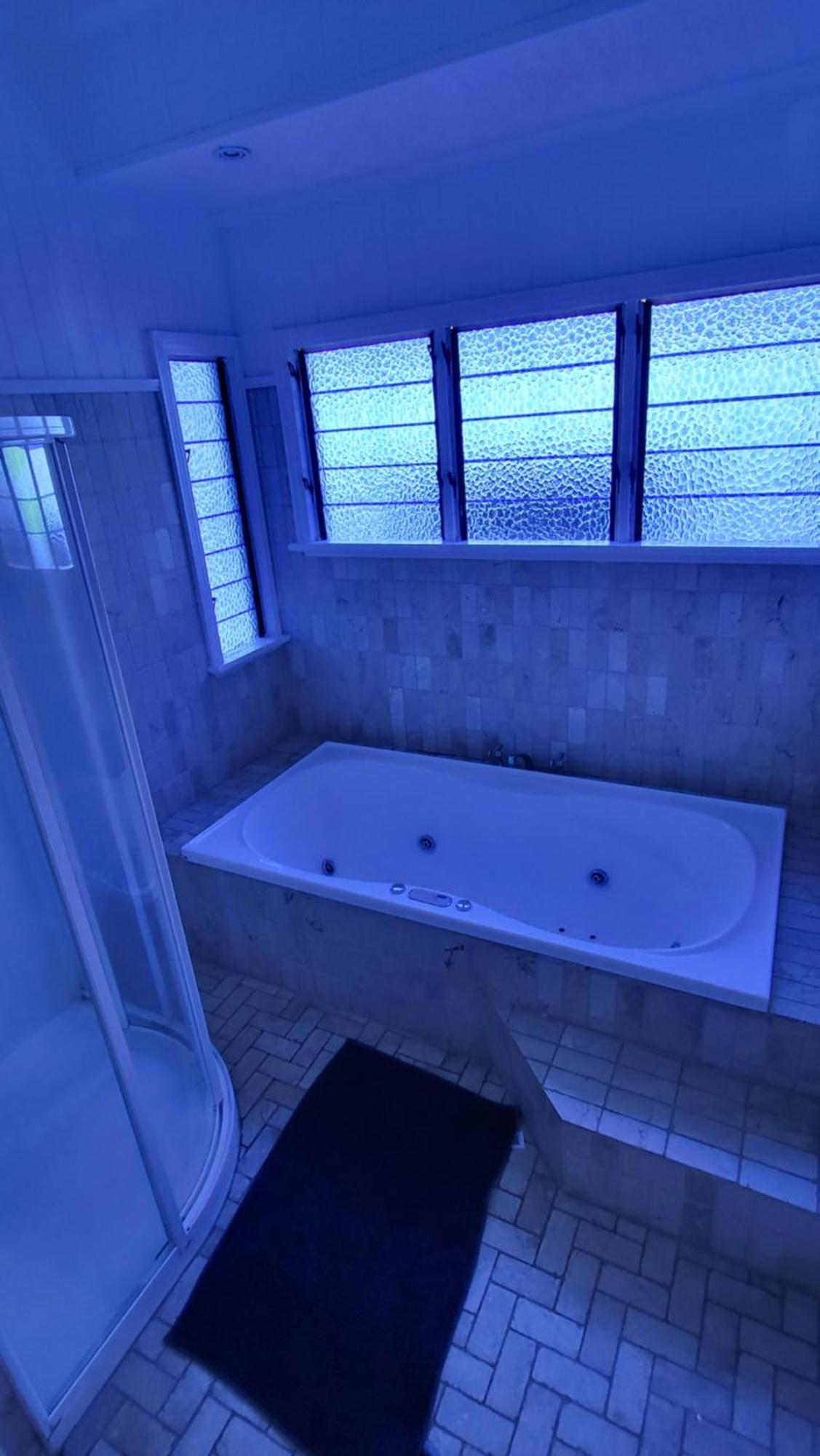 Bed & Breakfast Urban Riverside Rest *