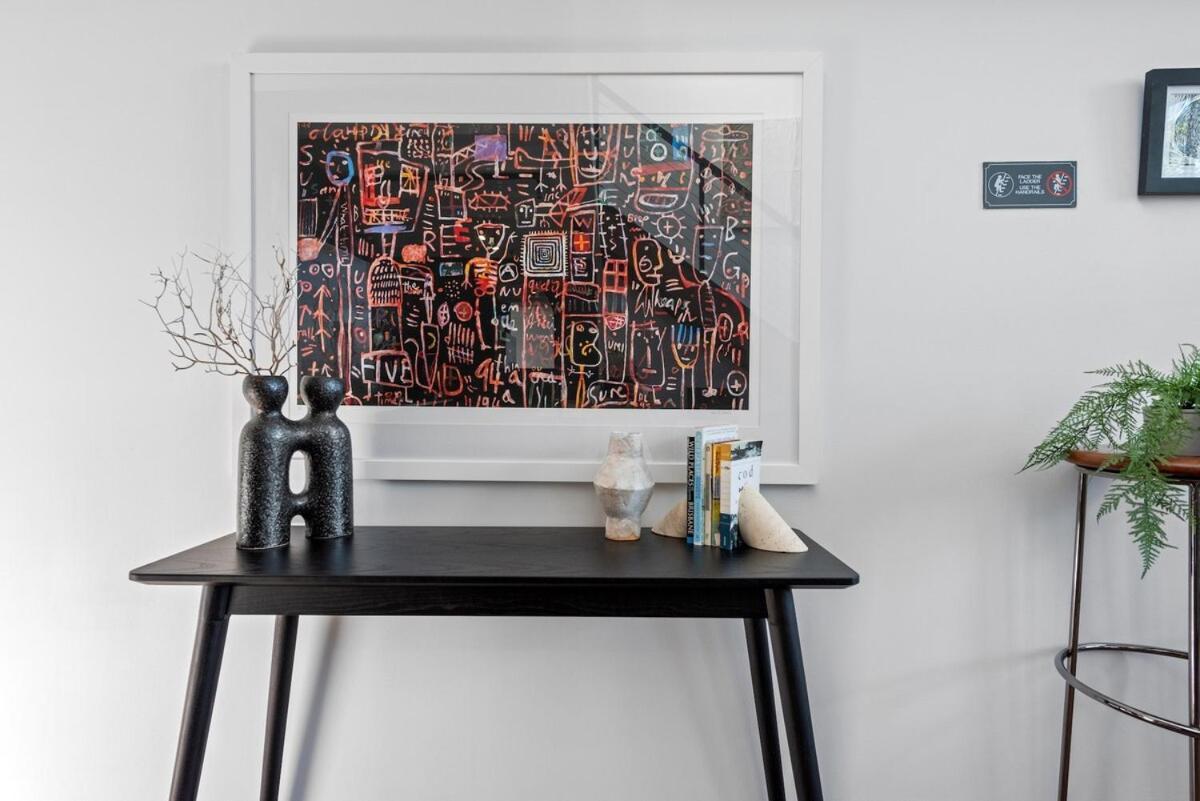 Apartment Luxury Water Views - 2bed-2bath-1car-pool