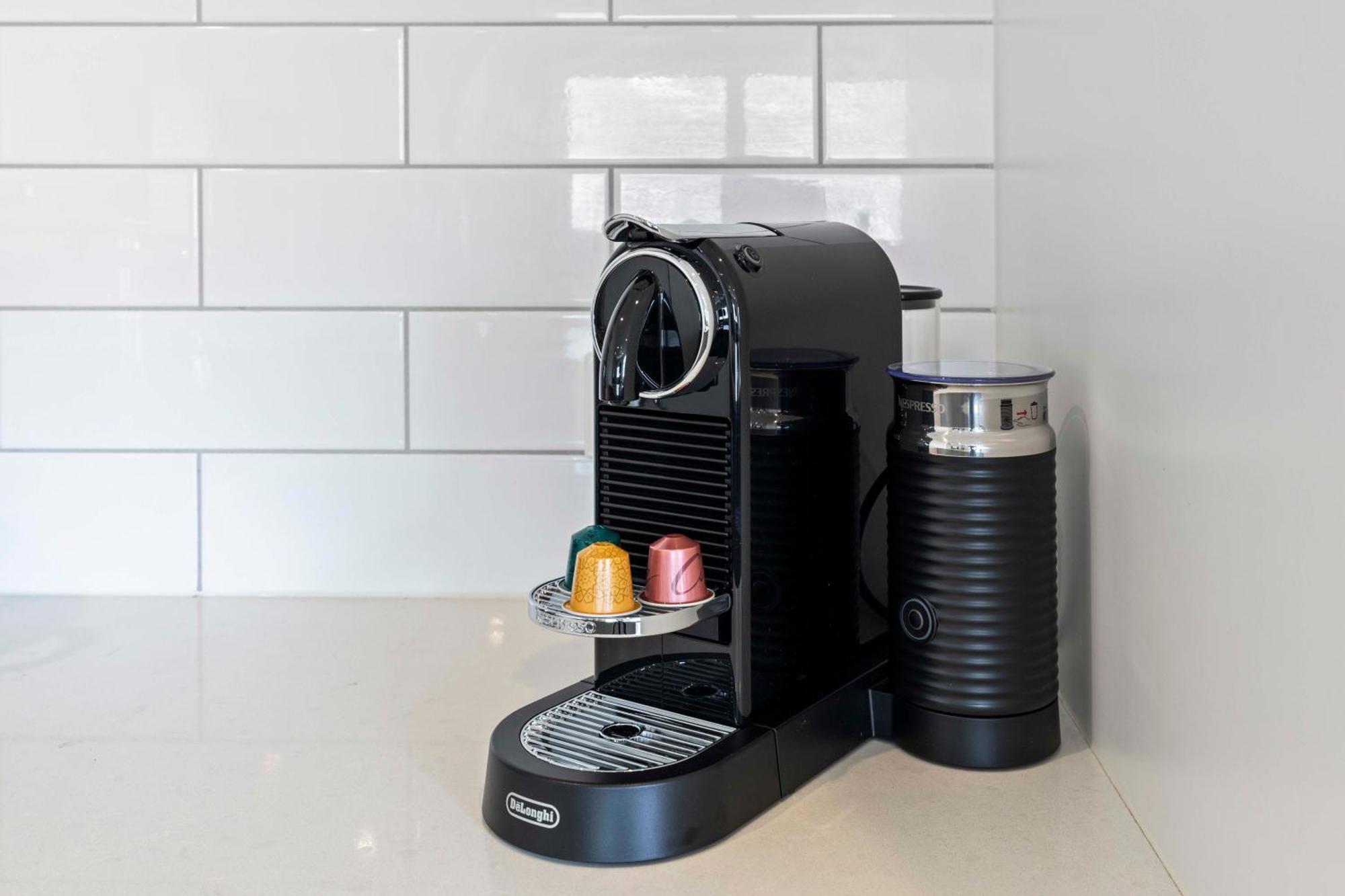 Stylish 3br Townhouse Camphill - Wifi, Parking *