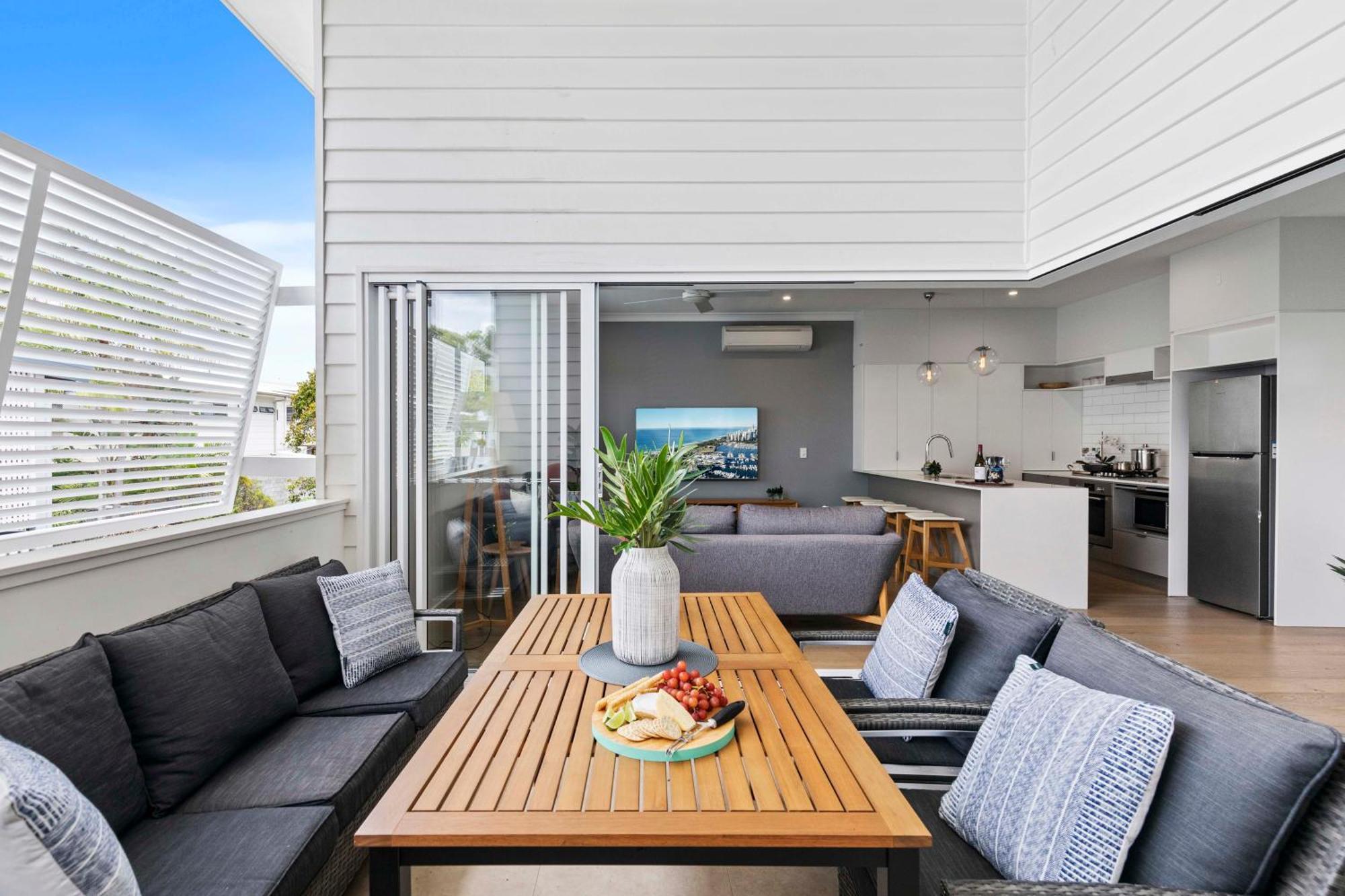 Stylish 3br Townhouse Camphill - Wifi, Parking Apartment