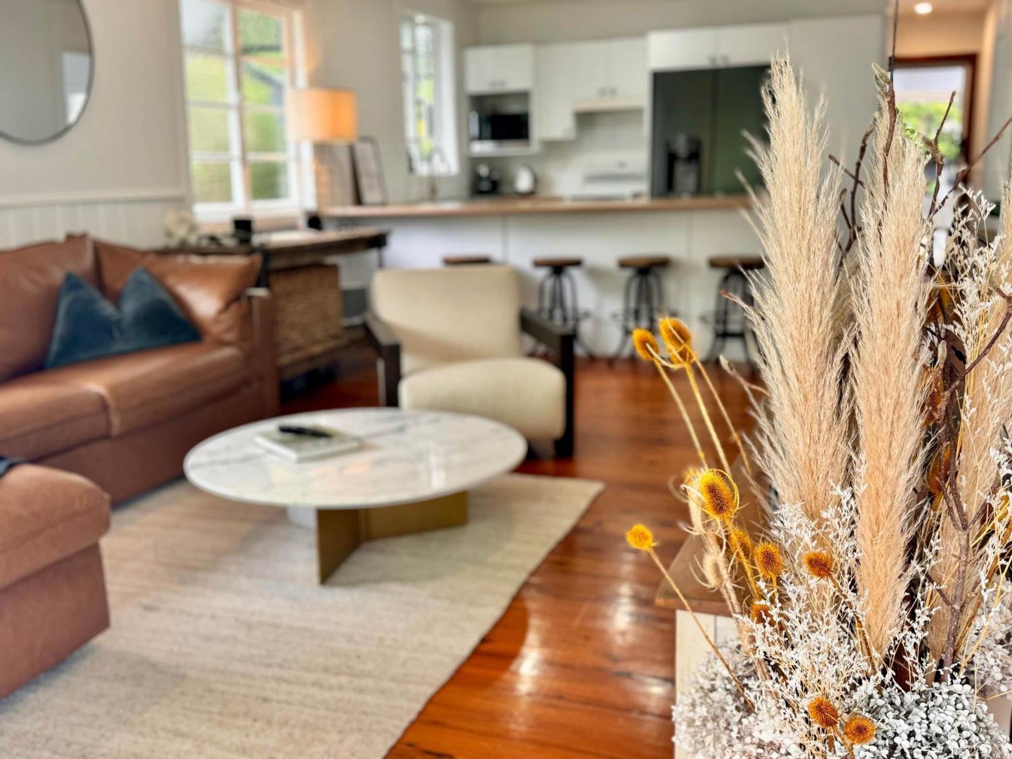 Holiday home 3 Bed Queenslander In Heart Of Brisbane