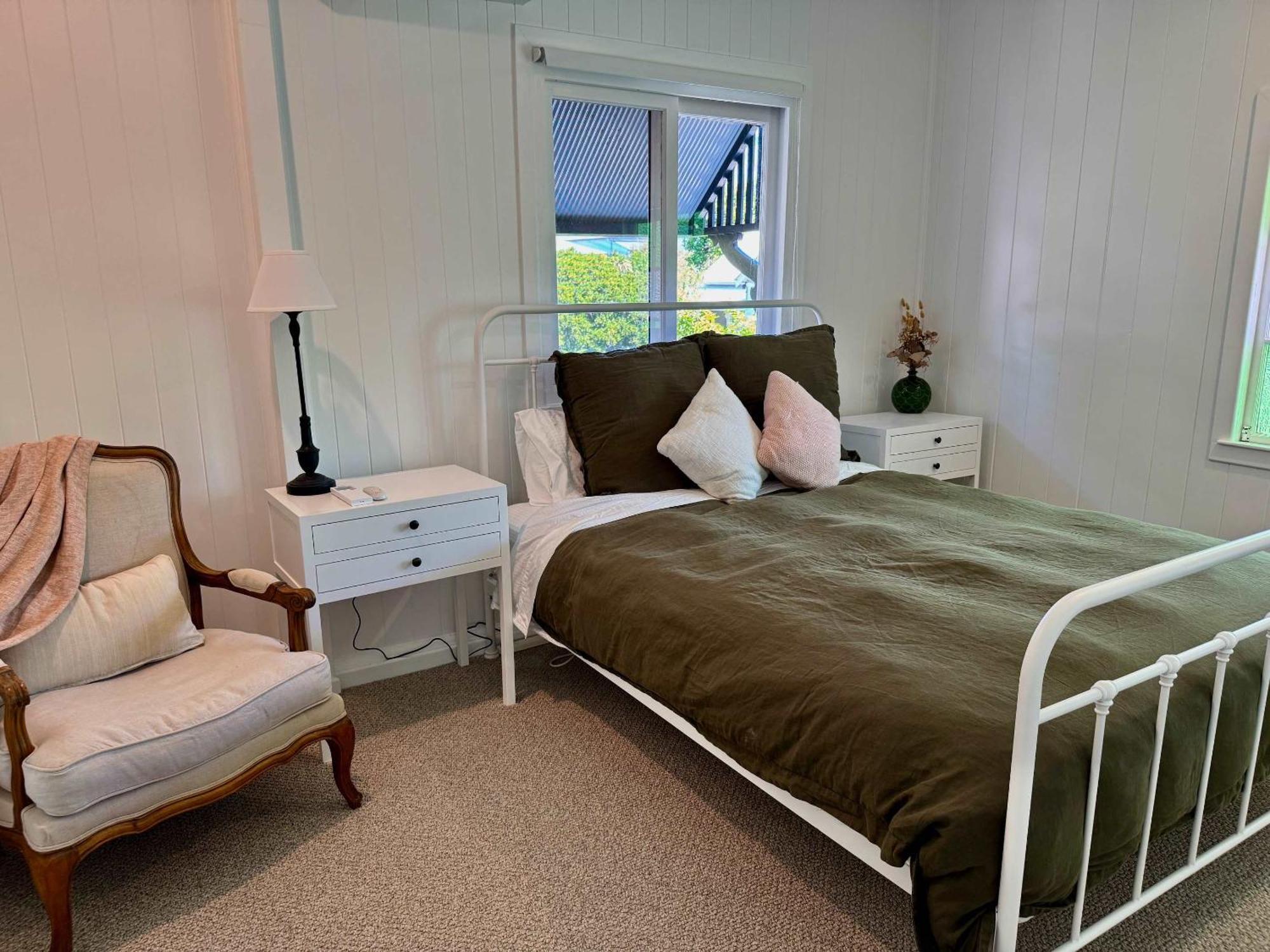 Holiday home 3 Bed Queenslander In Heart Of