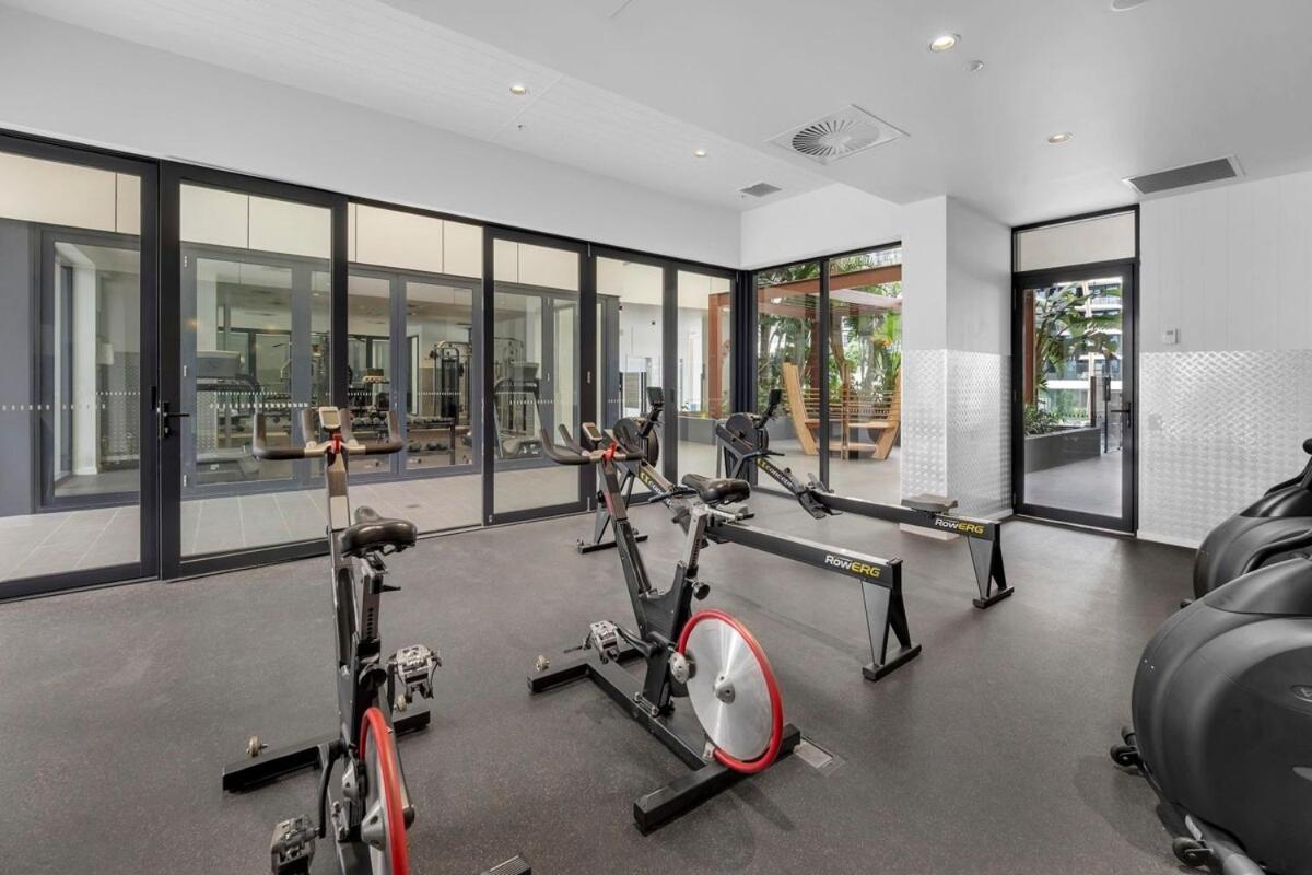 Eve - South Bank Location, Free Carpark, Privately Hosted *