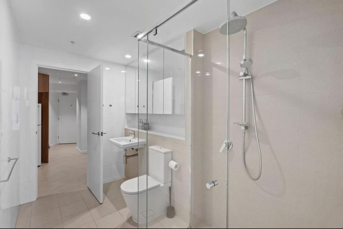 Stylish Cbd 2b Apt-pool & Gym *