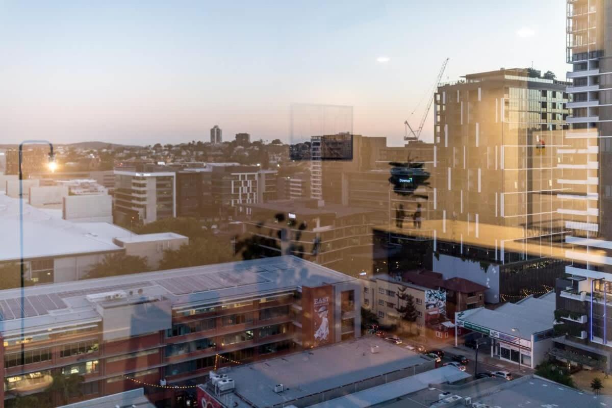Apartment High Lvl Private And Quiet River View 2bd Brisbane