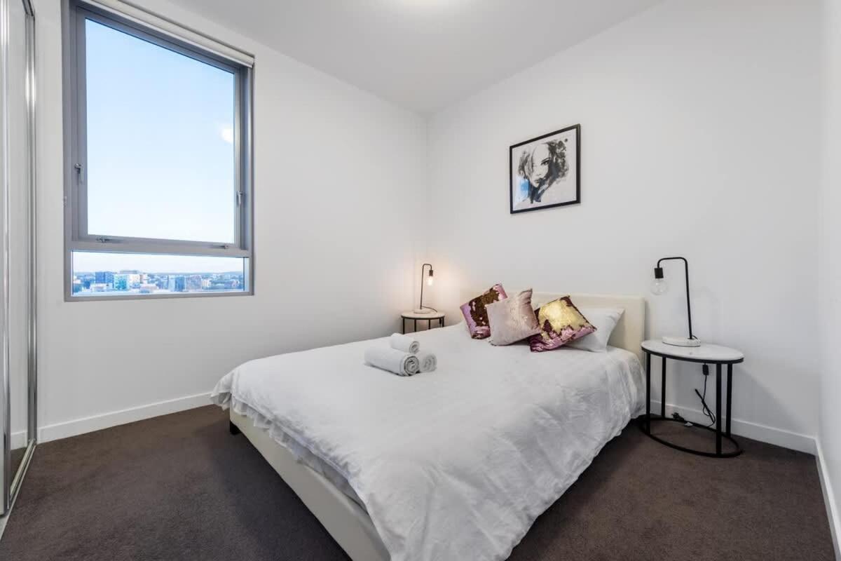 High Lvl Private And Quiet River View 2bd Brisbane