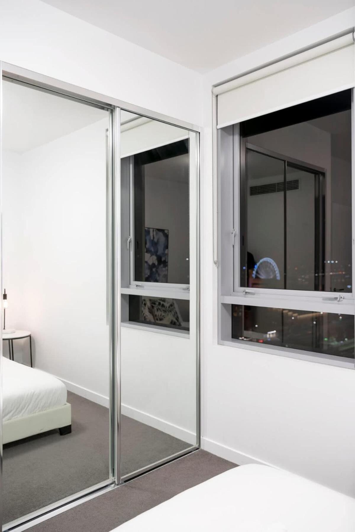 Apartment High Lvl Private And Quiet River View 2bd *