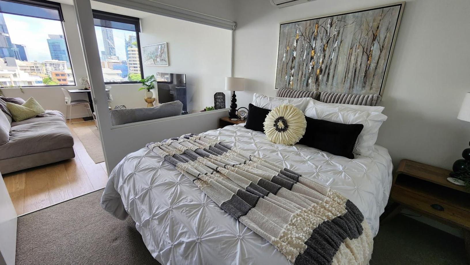 Lux View - Free Parking Apartment