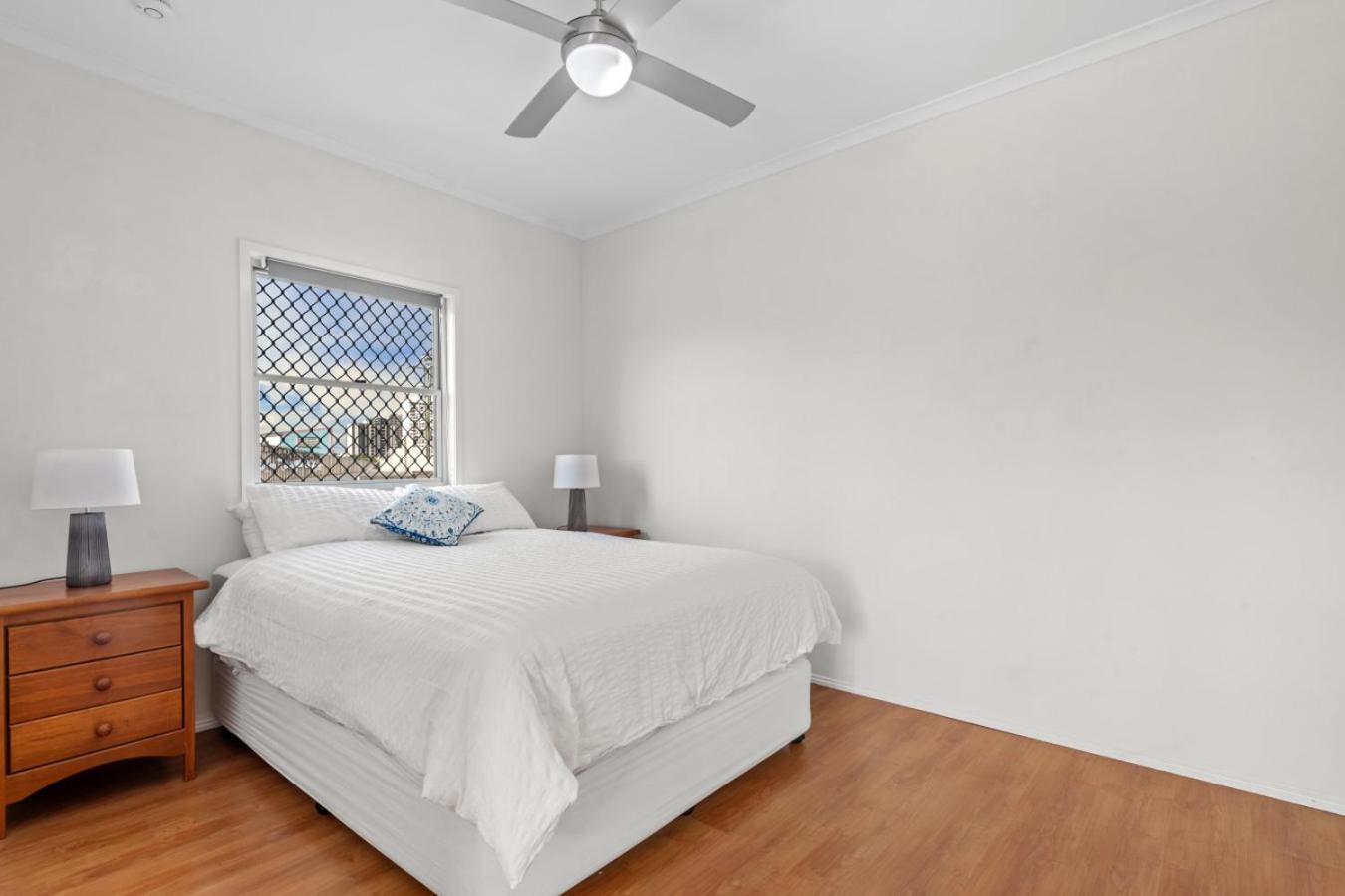 Park The Car & Explore By Custom Hosting Apartment Brisbane