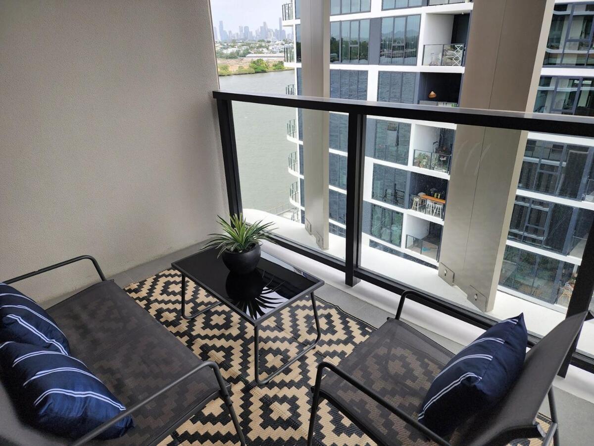 River & View Near Airport With Infinity Pool, Spa, Sauna, Steam *